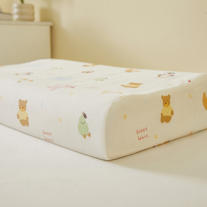 91家纺网 家纺一手货源 找家纺 翎盈家纺 2026款ins风小清新卡通纯棉乳胶枕专用枕套全棉波浪形枕头套 甜蜜乐园