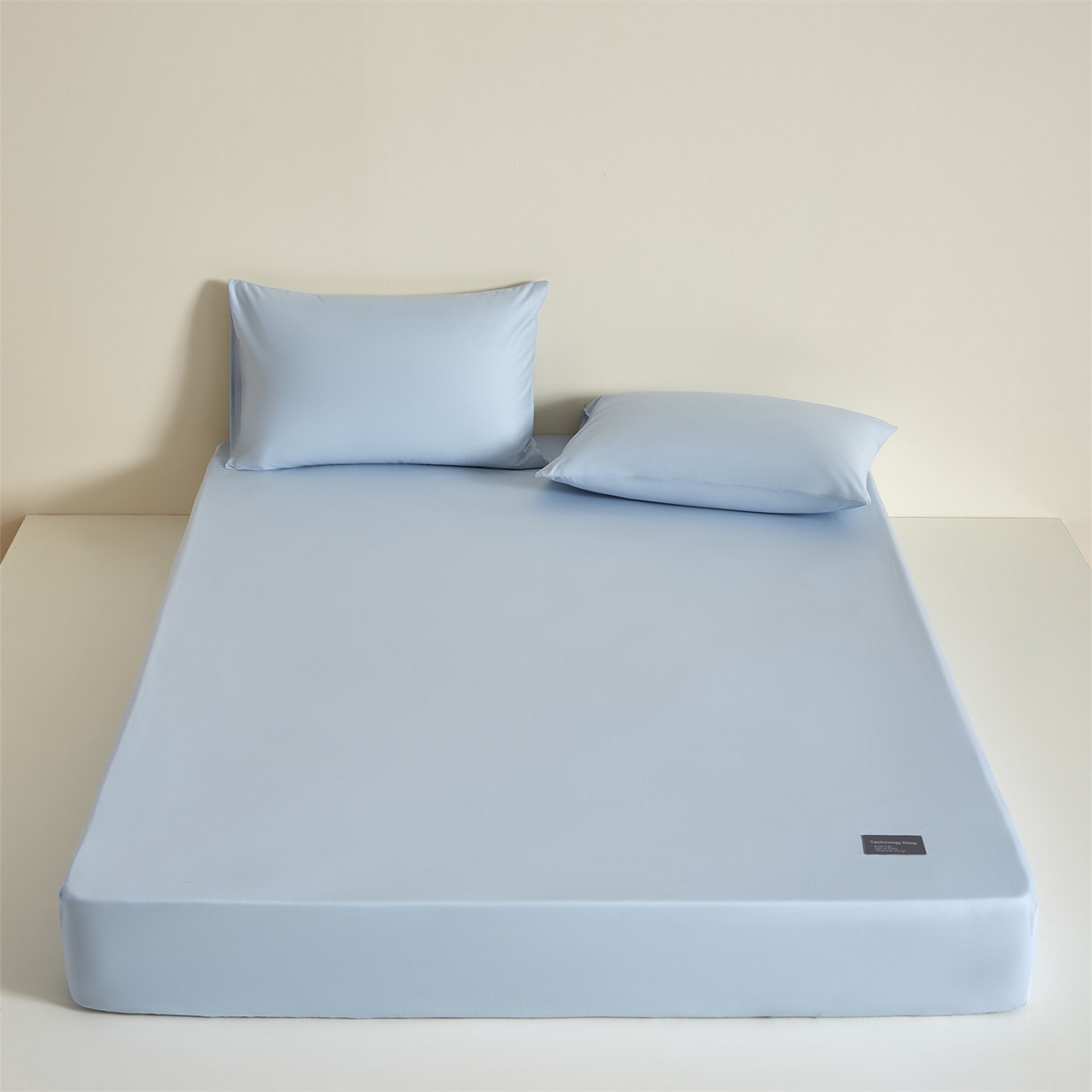 91家纺网 家纺一手货源 找家纺 女子家纺 2026新款贴身亲肤全棉全包裹纯色床笠 淡云蓝