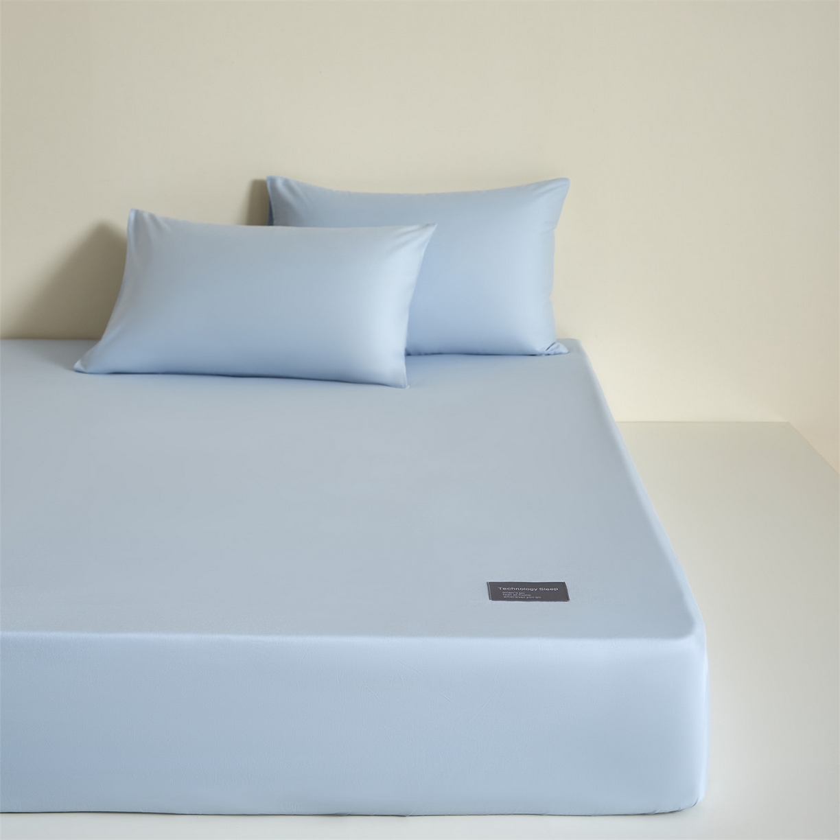 91家纺网 家纺一手货源 找家纺 女子家纺 2026新款贴身亲肤全棉全包裹纯色床笠 淡云蓝