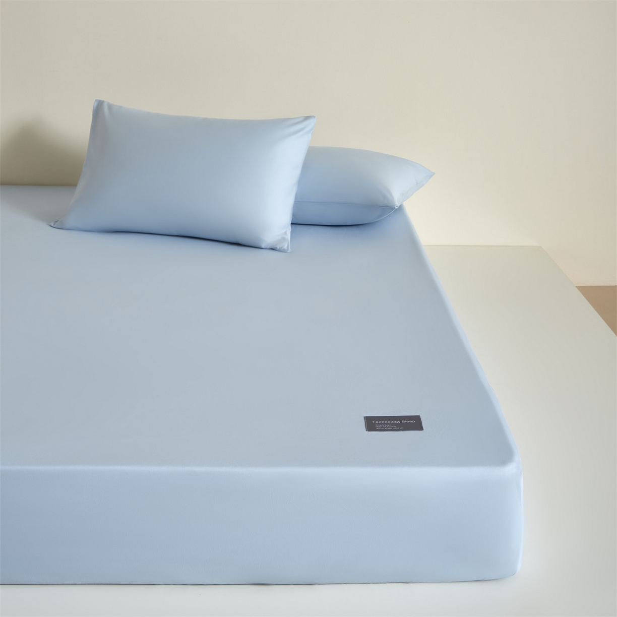 91家纺网 家纺一手货源 找家纺 女子家纺 2026新款贴身亲肤全棉全包裹纯色床笠 淡云蓝