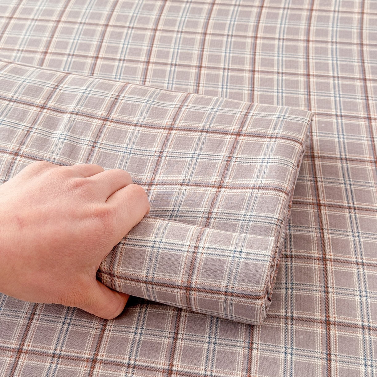 91家纺网 家纺一手货源 找家纺 丽美人家纺 2026新款A类皱皱双层纱印花单床单床单单件 布兰卡