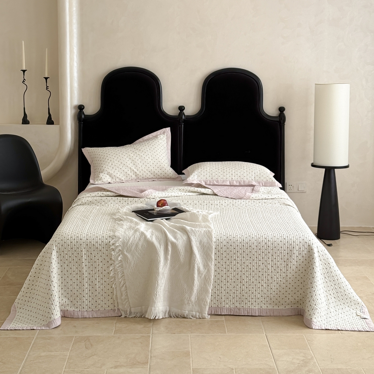 91家纺网 家纺一手货源 找家纺 床盖工厂店 2026春夏新款双面100%全棉填充棉花床盖三件套 朵唯