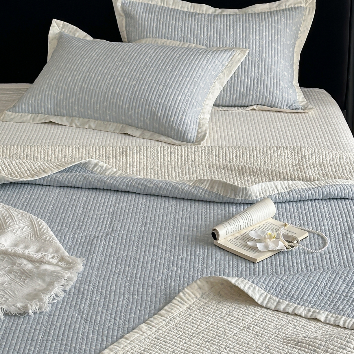 91家纺网 家纺一手货源 找家纺 床盖工厂店 2026春夏新款双面100%全棉填充棉花床盖三件套 花千束