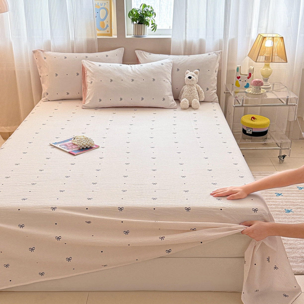 91家纺网 家纺一手货源 找家纺 丽美人家纺 2026新款A类皱皱双层纱印花单床单床单单件 粉蝴蝶结