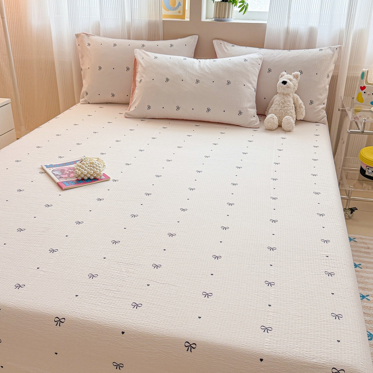 91家纺网 家纺一手货源 找家纺 丽美人家纺 2026新款A类皱皱双层纱印花单床单床单单件 粉蝴蝶结