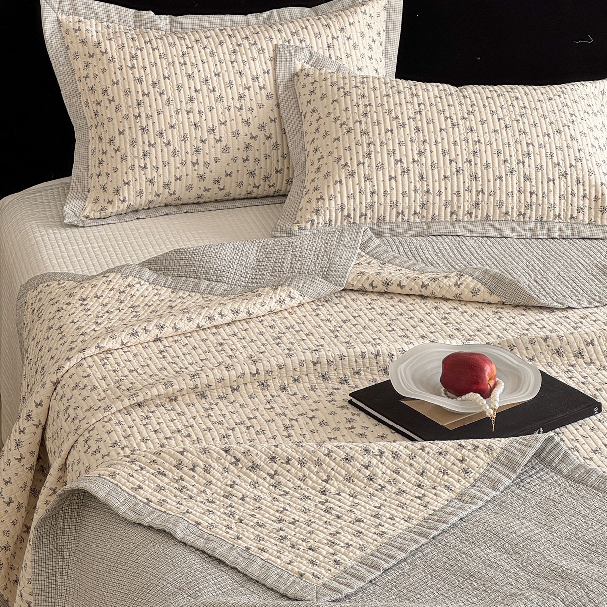 91家纺网 家纺一手货源 找家纺 床盖工厂店 2026春夏新款双面100%全棉填充棉花床盖三件套 风筝误