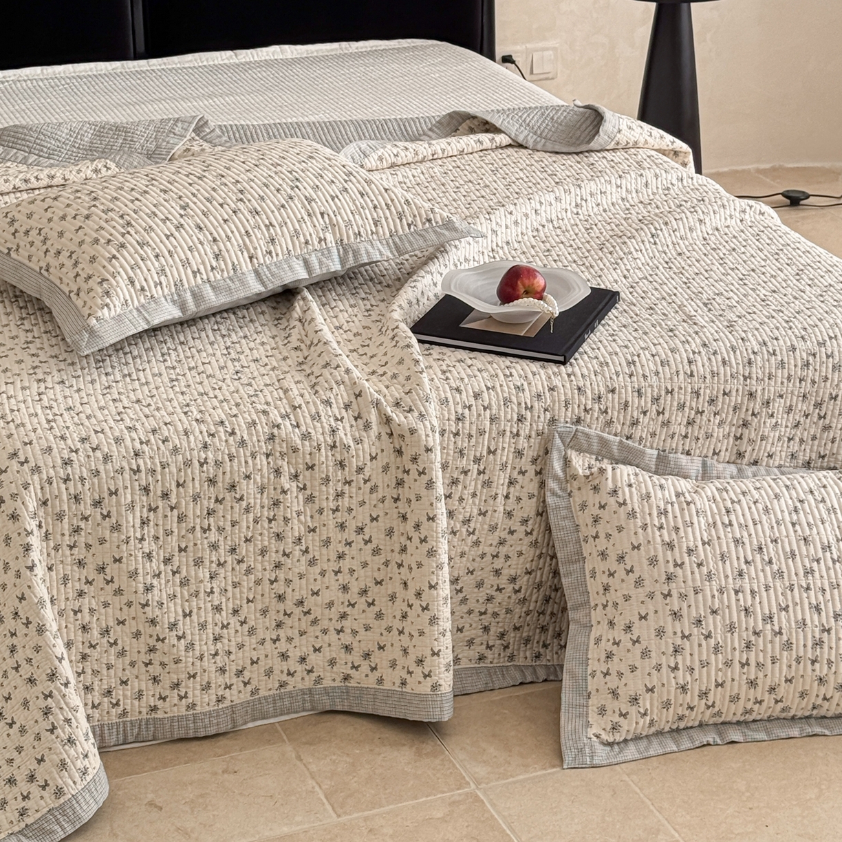 91家纺网 家纺一手货源 找家纺 床盖工厂店 2026春夏新款双面100%全棉填充棉花床盖三件套 风筝误