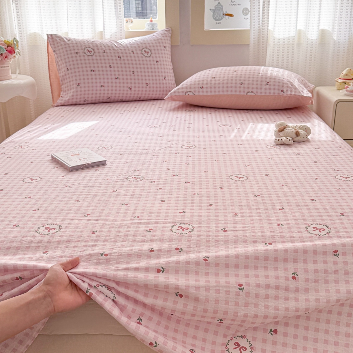 91家纺网 家纺一手货源 找家纺 丽美人家纺 2026新款A类皱皱双层纱印花单床单床单单件 格子蝴蝶结