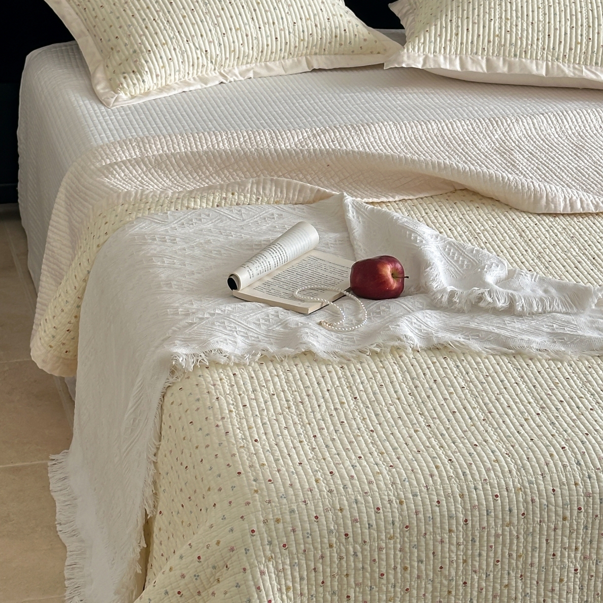 床盖工厂店 2026春夏新款双面100%全棉填充棉花床盖三件套 奶昔