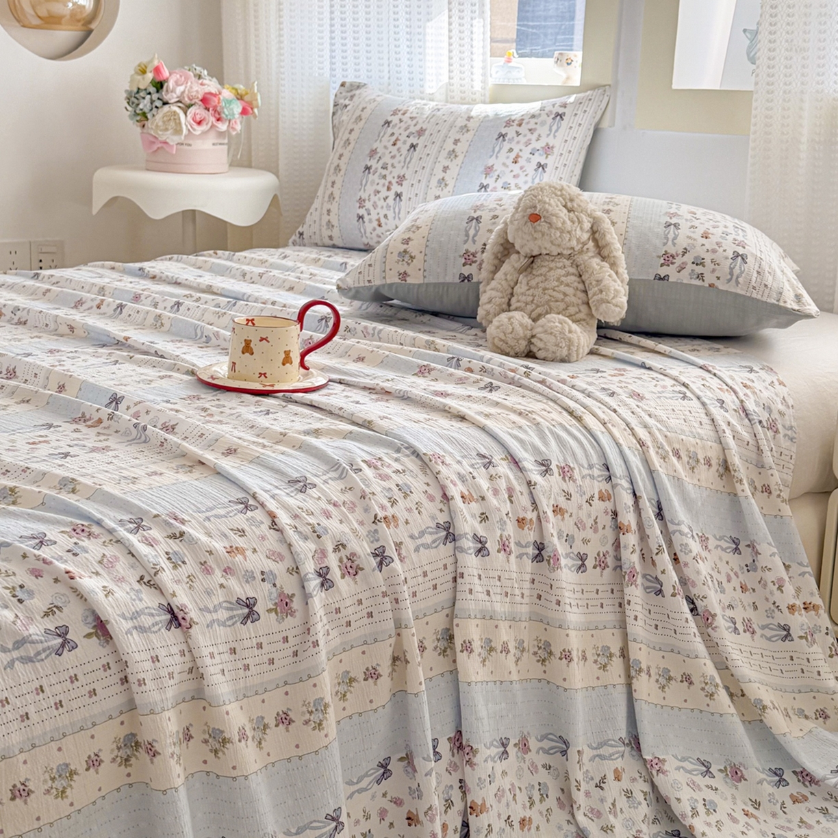 91家纺网 家纺一手货源 找家纺 丽美人家纺 2026新款A类皱皱双层纱印花单床单床单单件 花漫蝴蝶