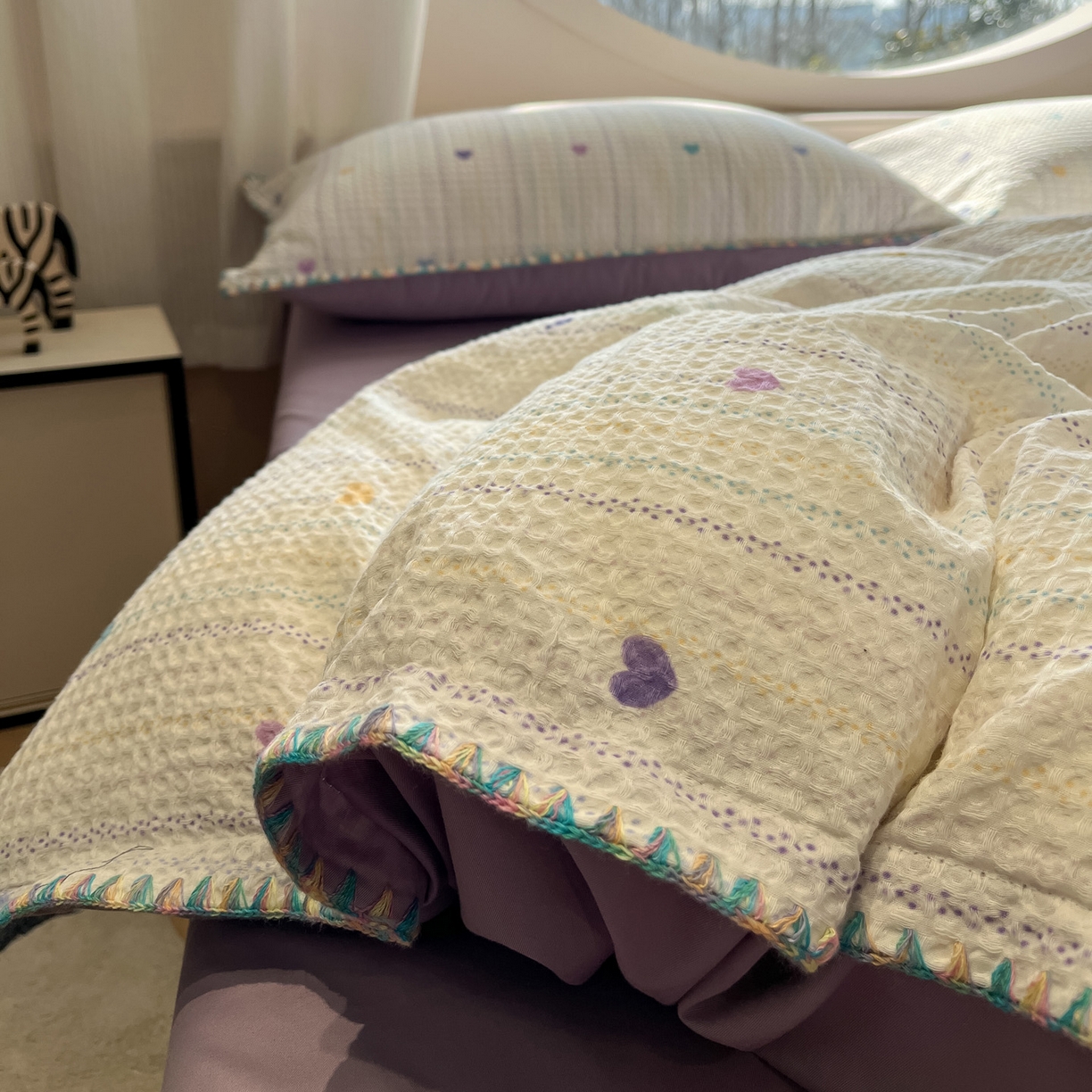 91家纺网 家纺一手货源 找家纺 如一 2026新款全棉华夫格三角针工艺四件套 彩心-紫