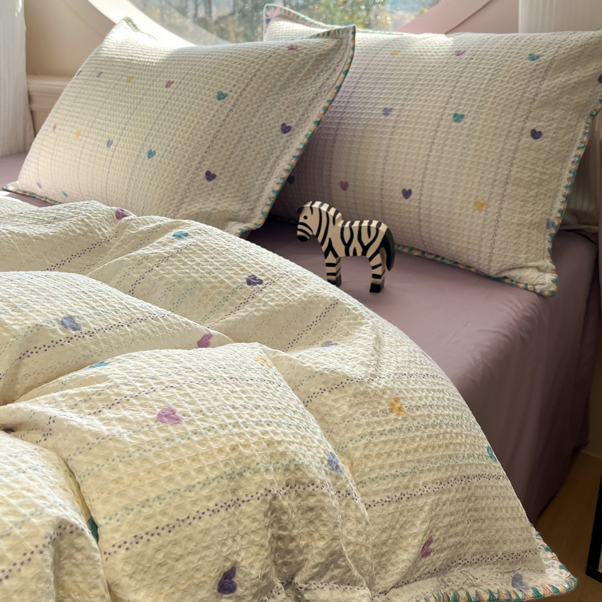 91家纺网 家纺一手货源 找家纺 如一 2026新款全棉华夫格三角针工艺四件套 彩心-紫