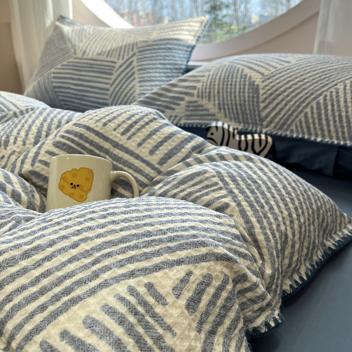 91家纺网 家纺一手货源 找家纺 如一 2026新款全棉华夫格三角针工艺四件套 流光-蓝