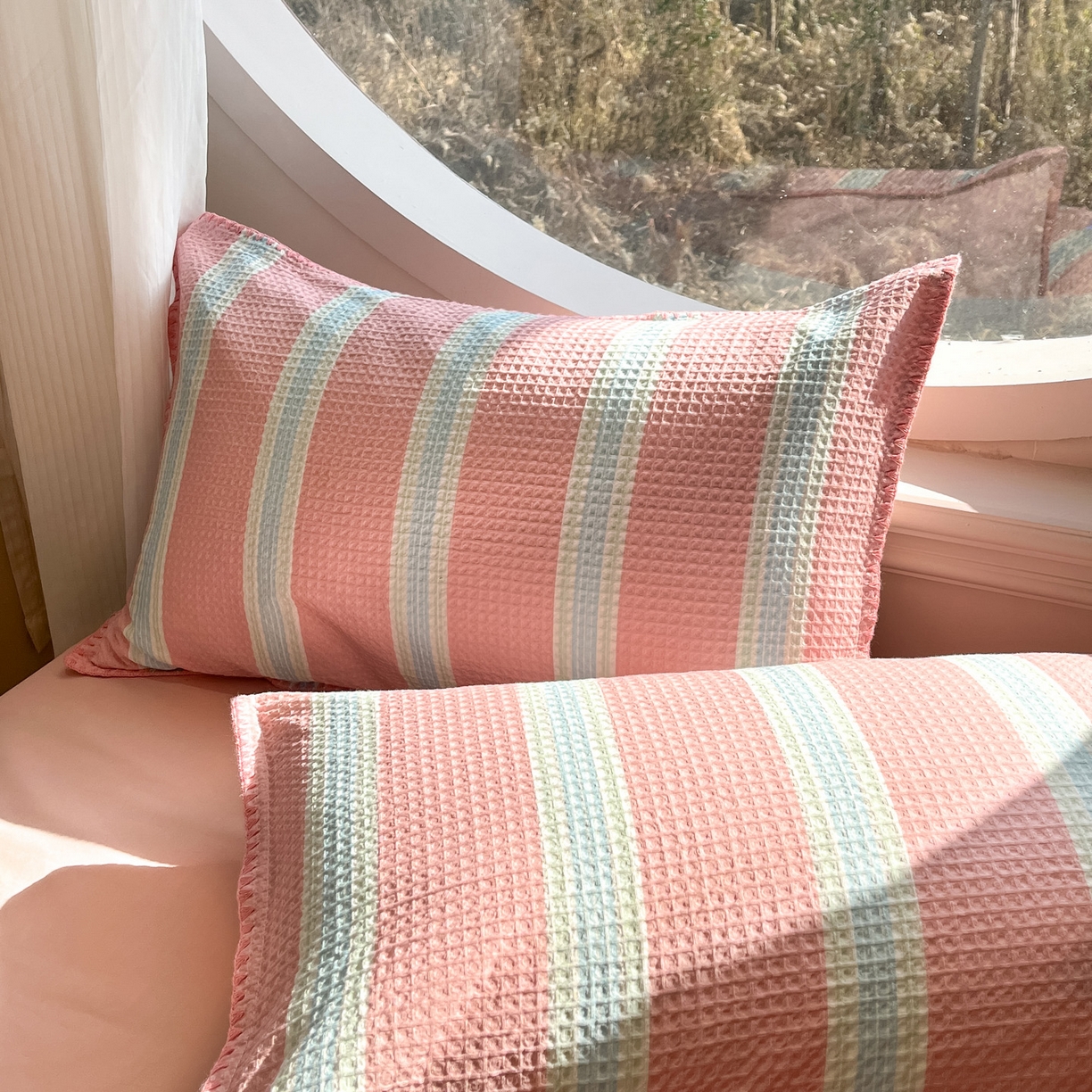 91家纺网 家纺一手货源 找家纺 如一 2026新款全棉华夫格三角针工艺四件套 柔然-粉