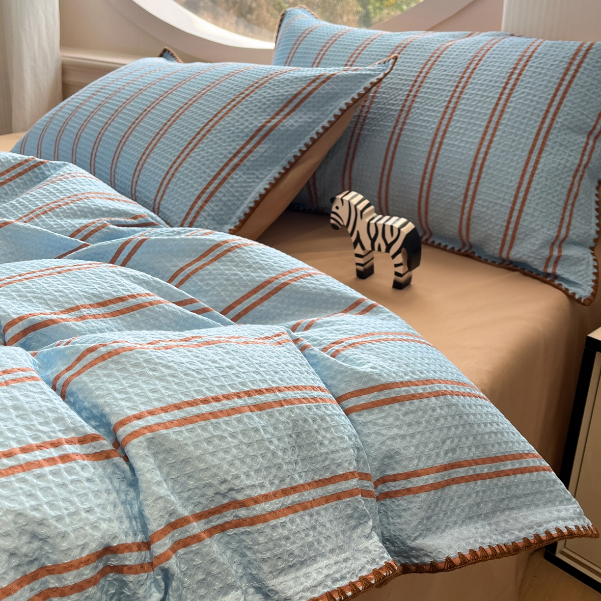 91家纺网 家纺一手货源 找家纺 如一 2026新款全棉华夫格三角针工艺四件套 风月-蓝