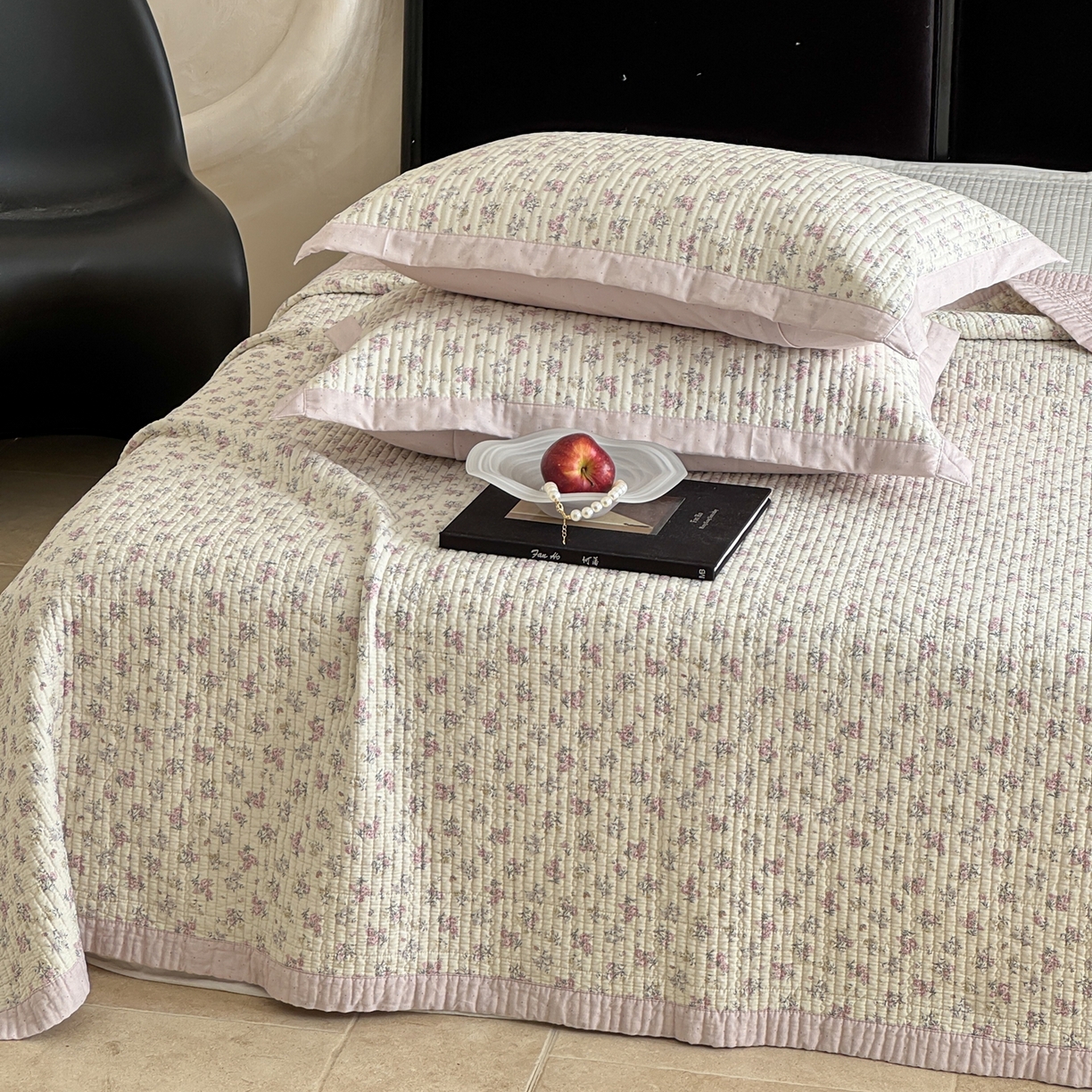 91家纺网 家纺一手货源 找家纺 床盖工厂店 2026春夏新款双面100%全棉填充棉花床盖三件套 恬美（粉）