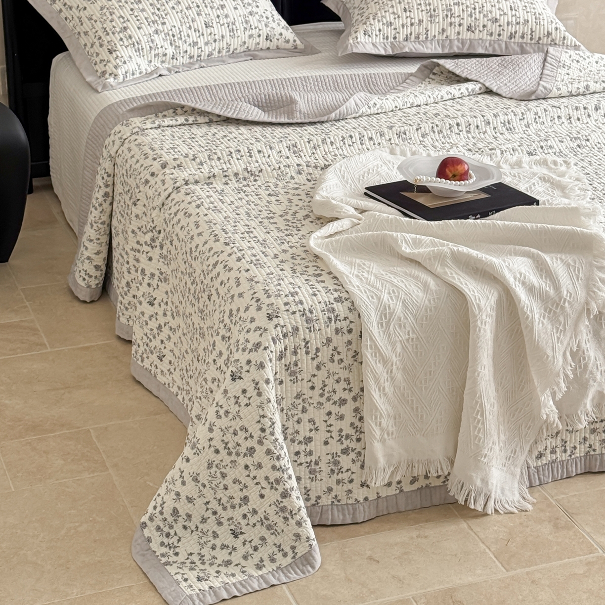 91家纺网 家纺一手货源 找家纺 床盖工厂店 2026春夏新款双面100%全棉填充棉花床盖三件套 晚烟