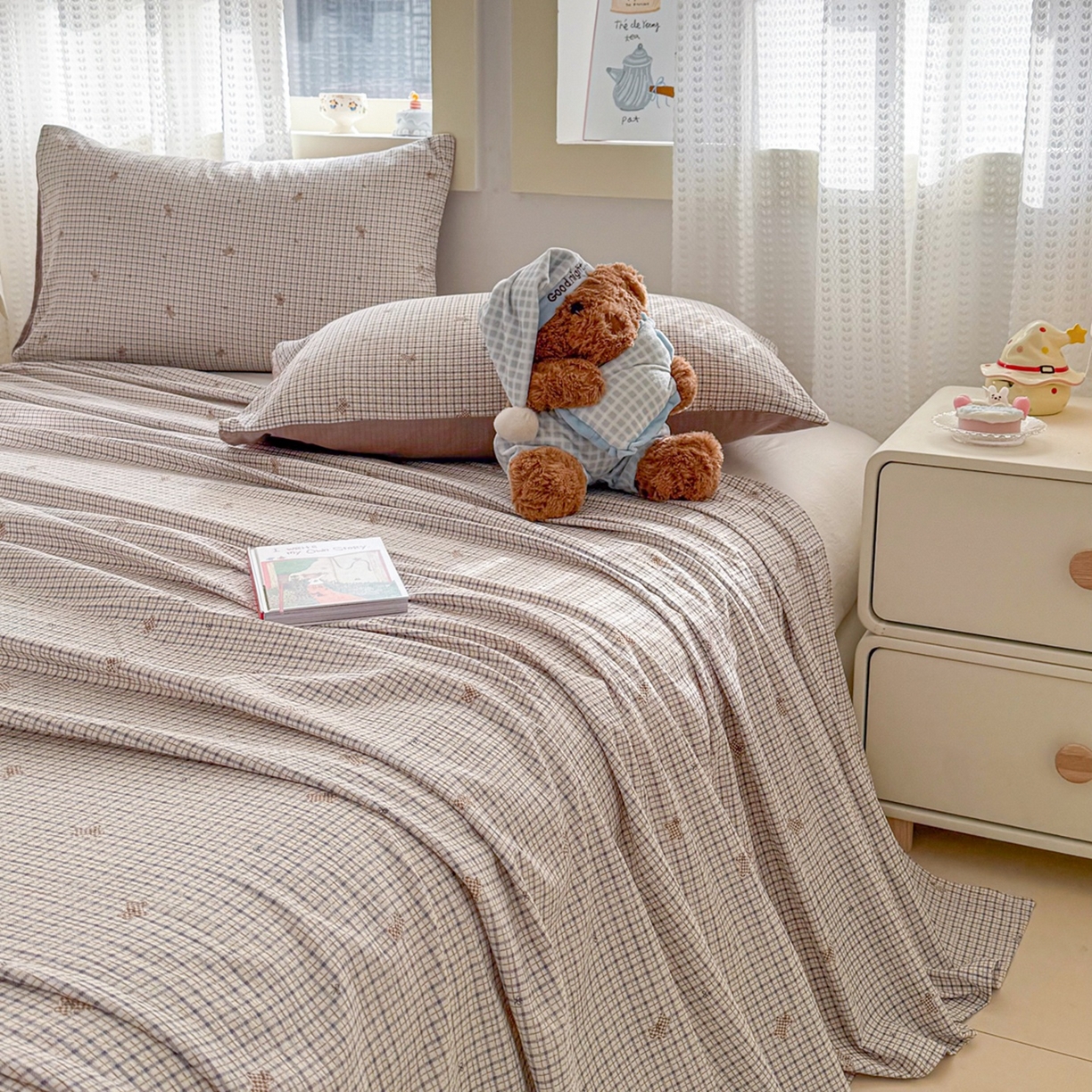 91家纺网 家纺一手货源 找家纺 丽美人家纺 2026新款A类皱皱双层纱印花单床单床单单件 柔格小狗