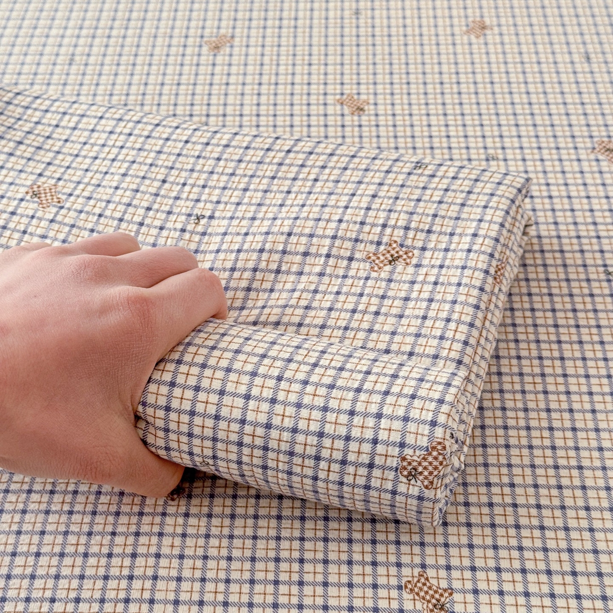 91家纺网 家纺一手货源 找家纺 丽美人家纺 2026新款A类皱皱双层纱印花单床单床单单件 柔格小狗