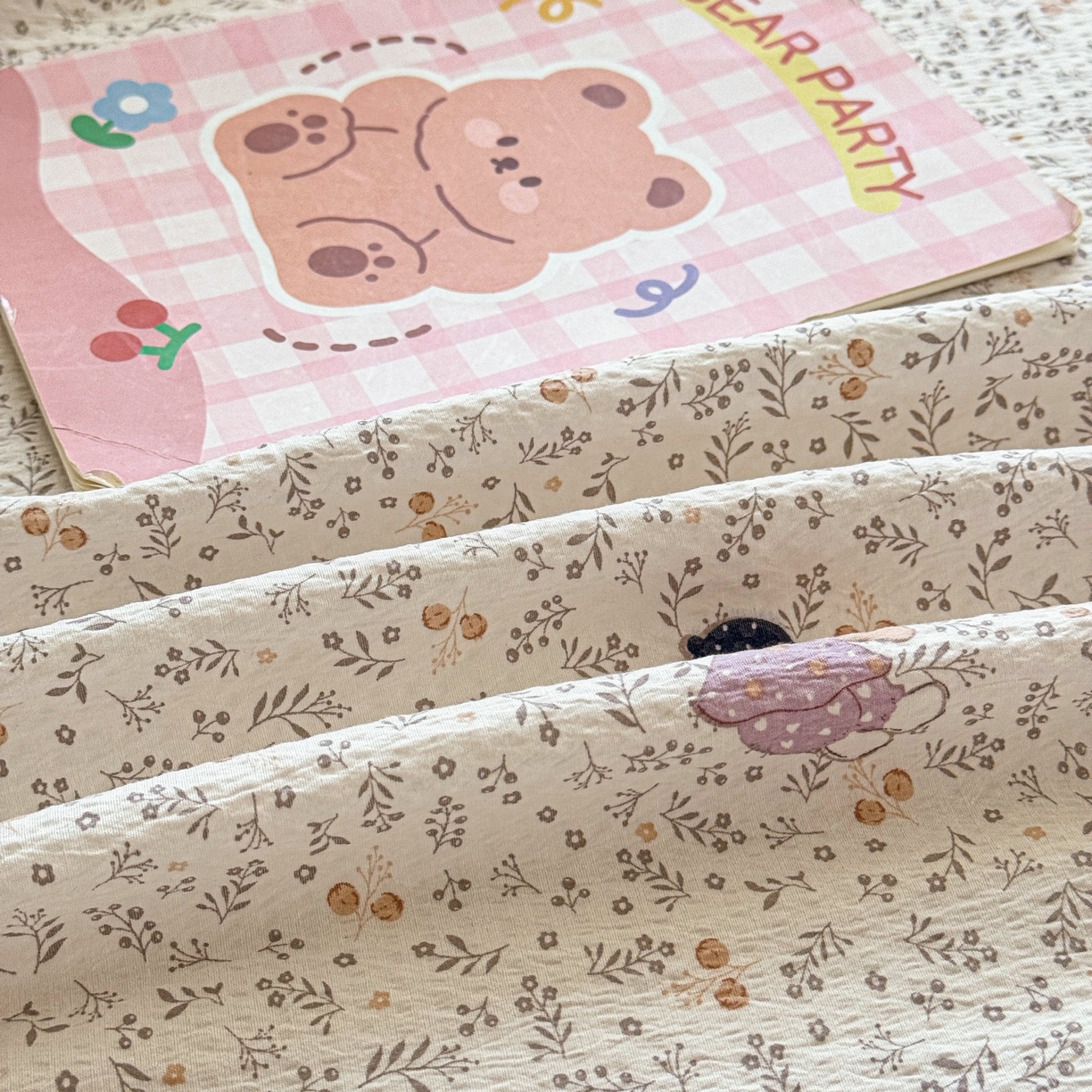 91家纺网 家纺一手货源 找家纺 丽美人家纺 2026新款A类皱皱双层纱印花单床单床单单件 时光