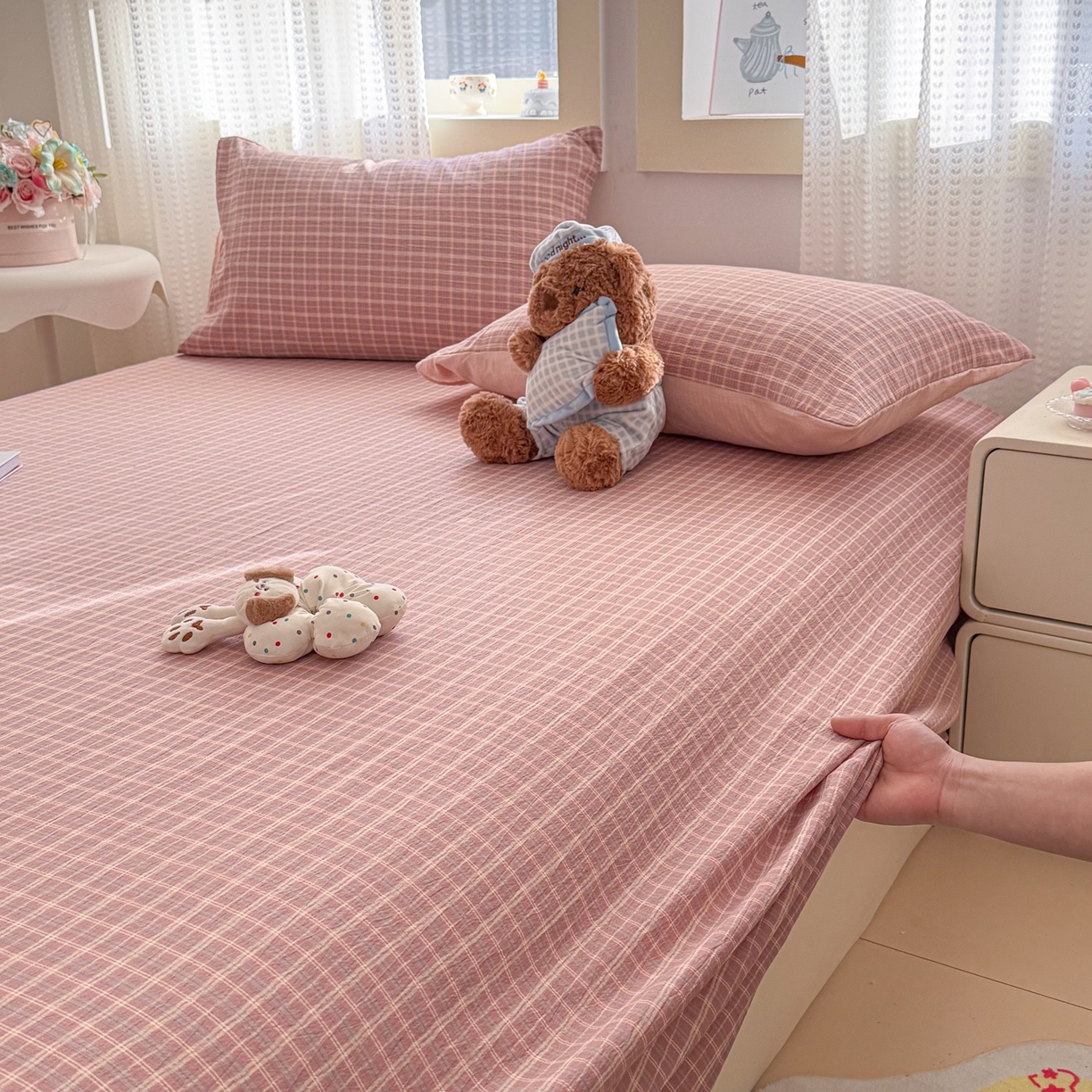 91家纺网 家纺一手货源 找家纺 丽美人家纺 2026新款A类皱皱双层纱印花单床单床单单件 英伦红格