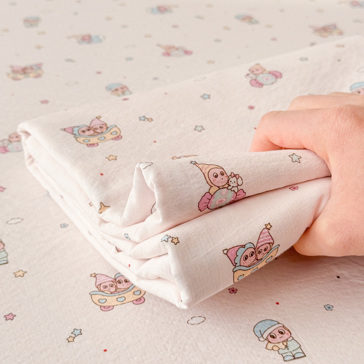 91家纺网 家纺一手货源 找家纺 丽美人家纺 2026新款A类皱皱双层纱印花单床单床单单件 云间童梦