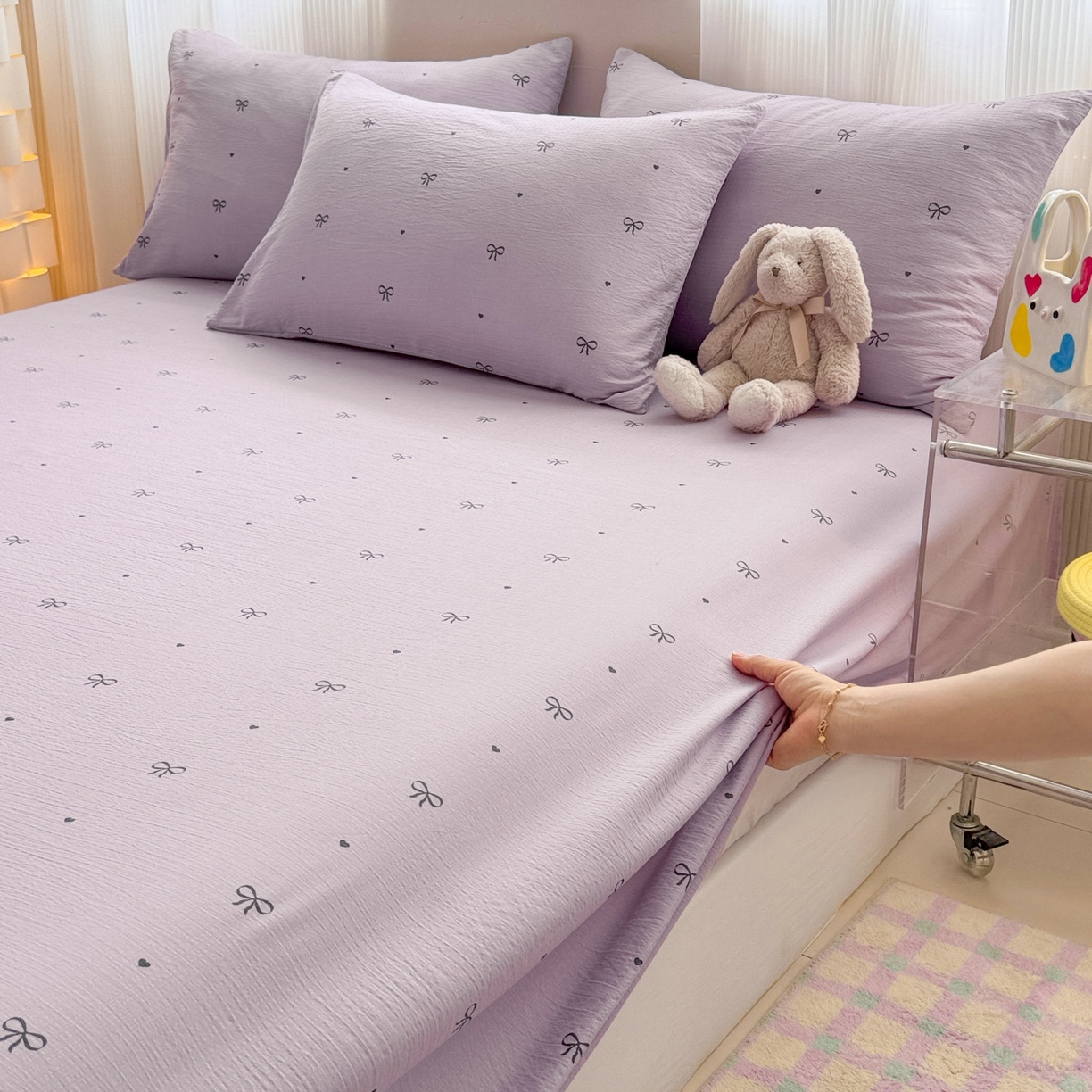 91家纺网 家纺一手货源 找家纺 丽美人家纺 2026新款A类皱皱双层纱印花单床单床单单件 紫色蝴蝶结