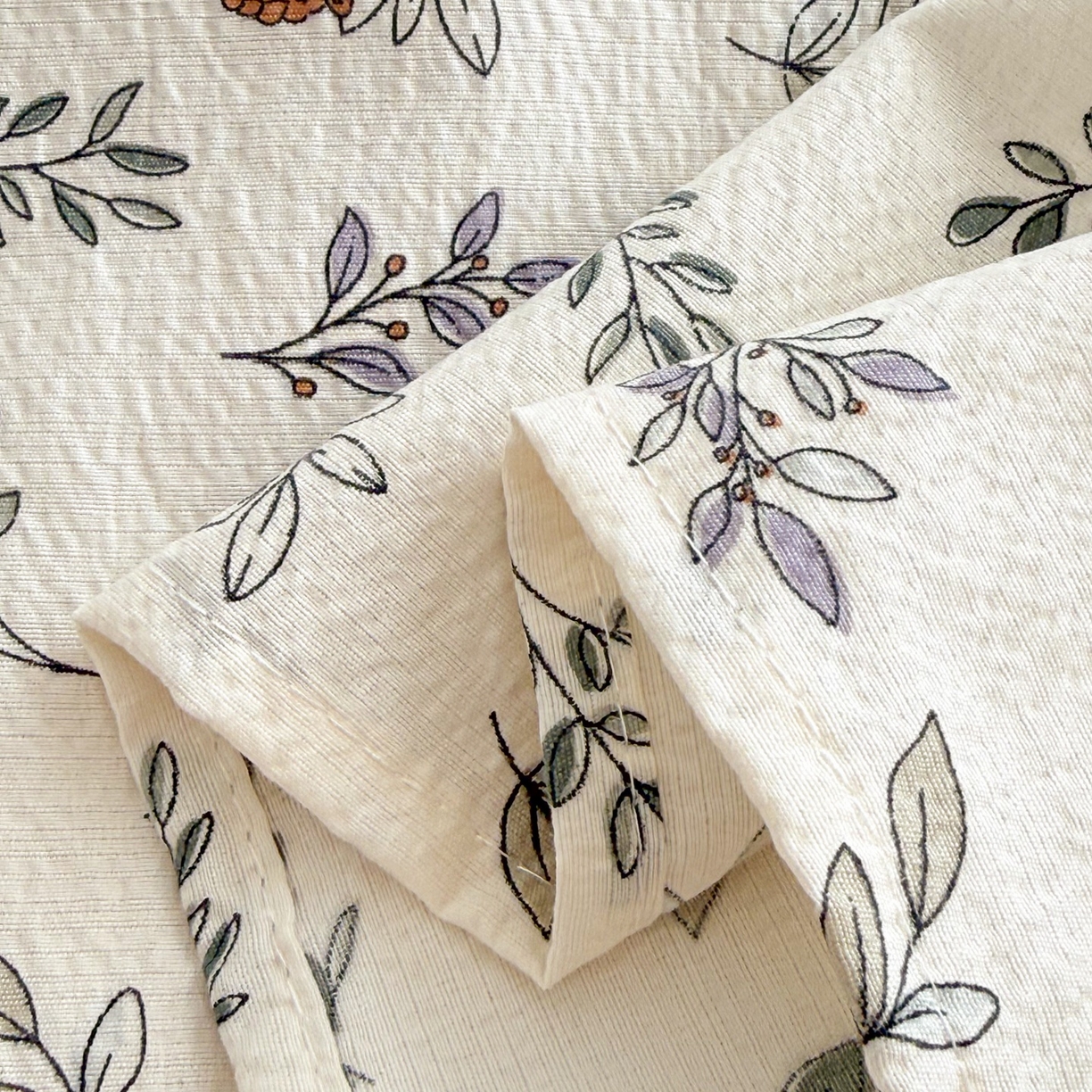 91家纺网 家纺一手货源 找家纺 丽美人家纺 2026新款A类皱皱双层纱印花单床单床单单件 紫雾叶兔