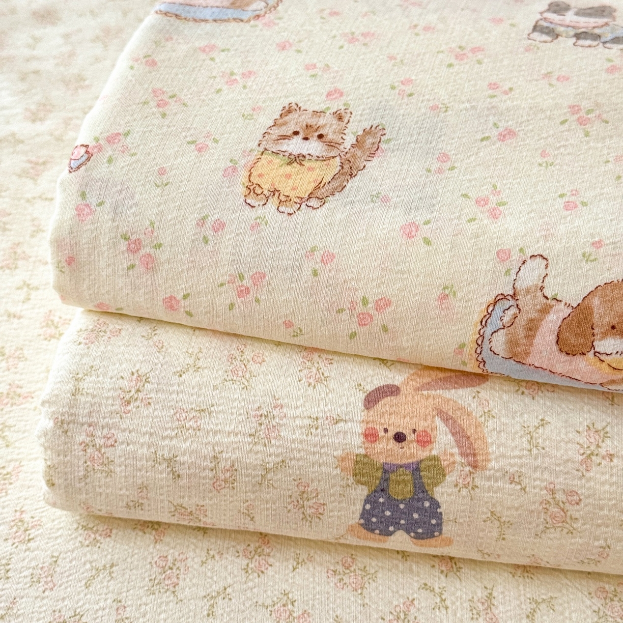 91家纺网 家纺一手货源 找家纺 丽美人家纺 2026新款A类皱皱双层纱印花单床单床单单件 叠拍图(仅供展示不可下单）