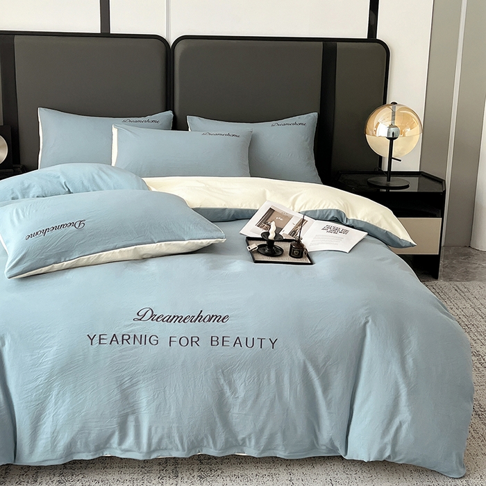 91家纺网 家纺一手货源 找家纺 鑫利来家纺 2026新款古法仿棉水洗云朵棉刺绣单被套纯色双拼水洗磨毛简约字母刺绣被套 慕斯-海清+奶白