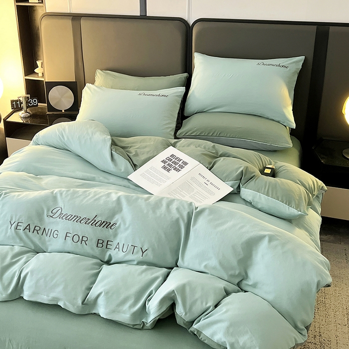 鑫利来家纺 2026新款古法仿棉水洗云朵棉刺绣单被套纯色双拼水洗磨毛简约字母刺绣被套 慕斯-繁星蓝+天青