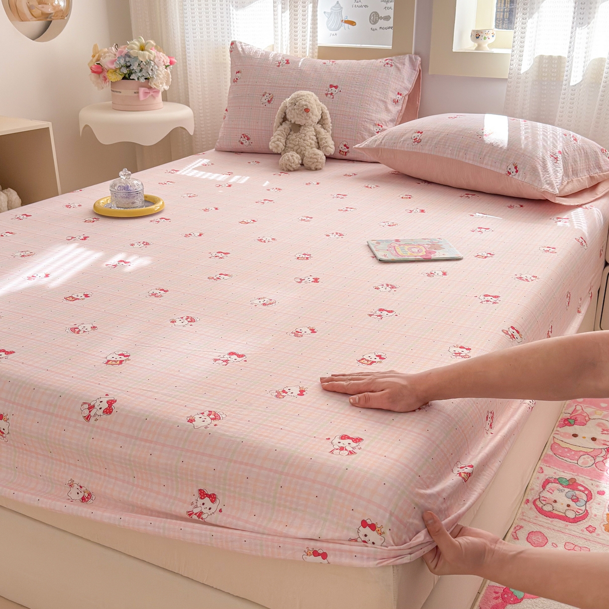 91家纺网 家纺一手货源 找家纺 丽美人家纺 2026新款A类柔软双层皱皱纱印花单床笠床笠单件 粉格猫咪