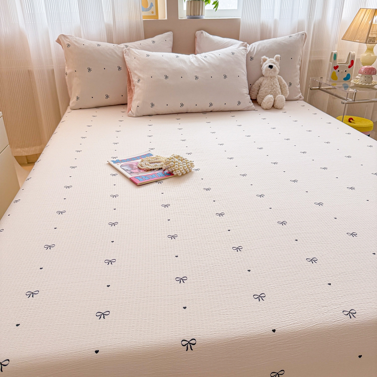 91家纺网 家纺一手货源 找家纺 丽美人家纺 2026新款A类柔软双层皱皱纱印花单床笠床笠单件 粉蝴蝶结