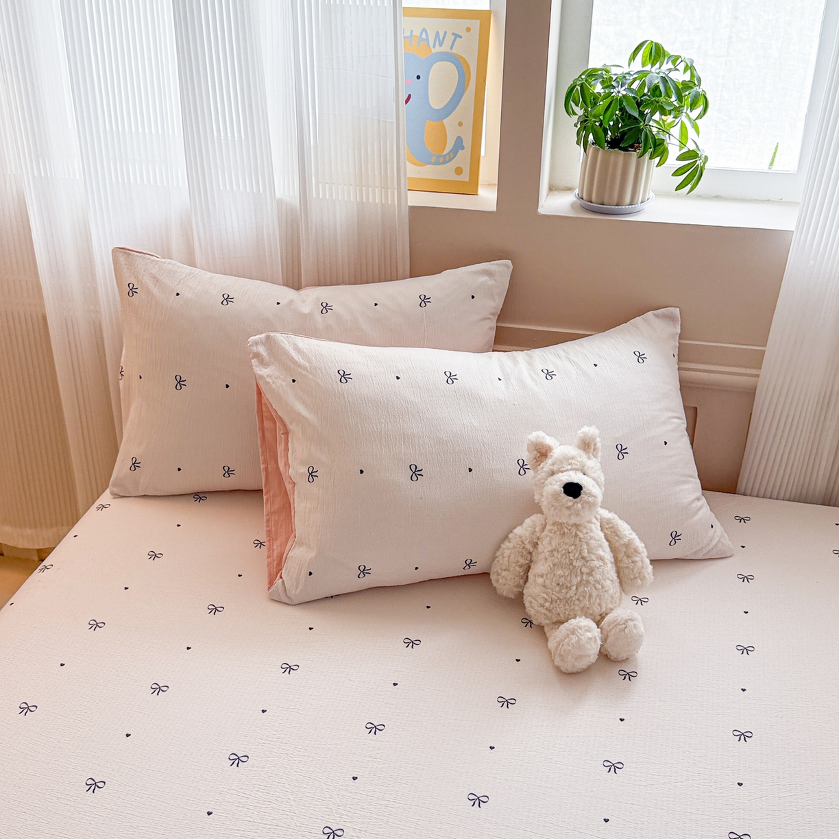 91家纺网 家纺一手货源 找家纺 丽美人家纺 2026新款A类柔软双层皱皱纱印花单床笠床笠单件 粉蝴蝶结