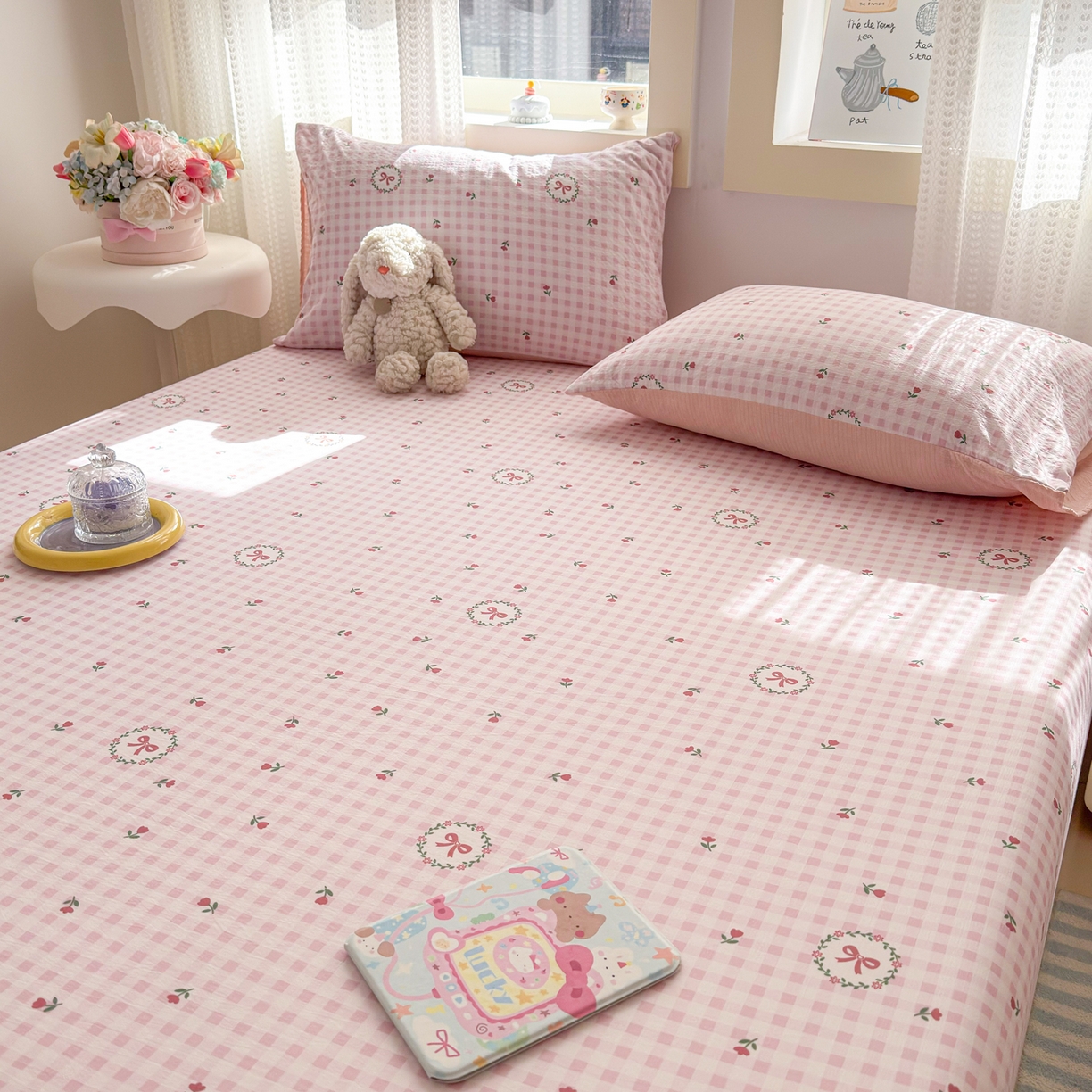 91家纺网 家纺一手货源 找家纺 丽美人家纺 2026新款A类柔软双层皱皱纱印花单床笠床笠单件 格子蝴蝶结