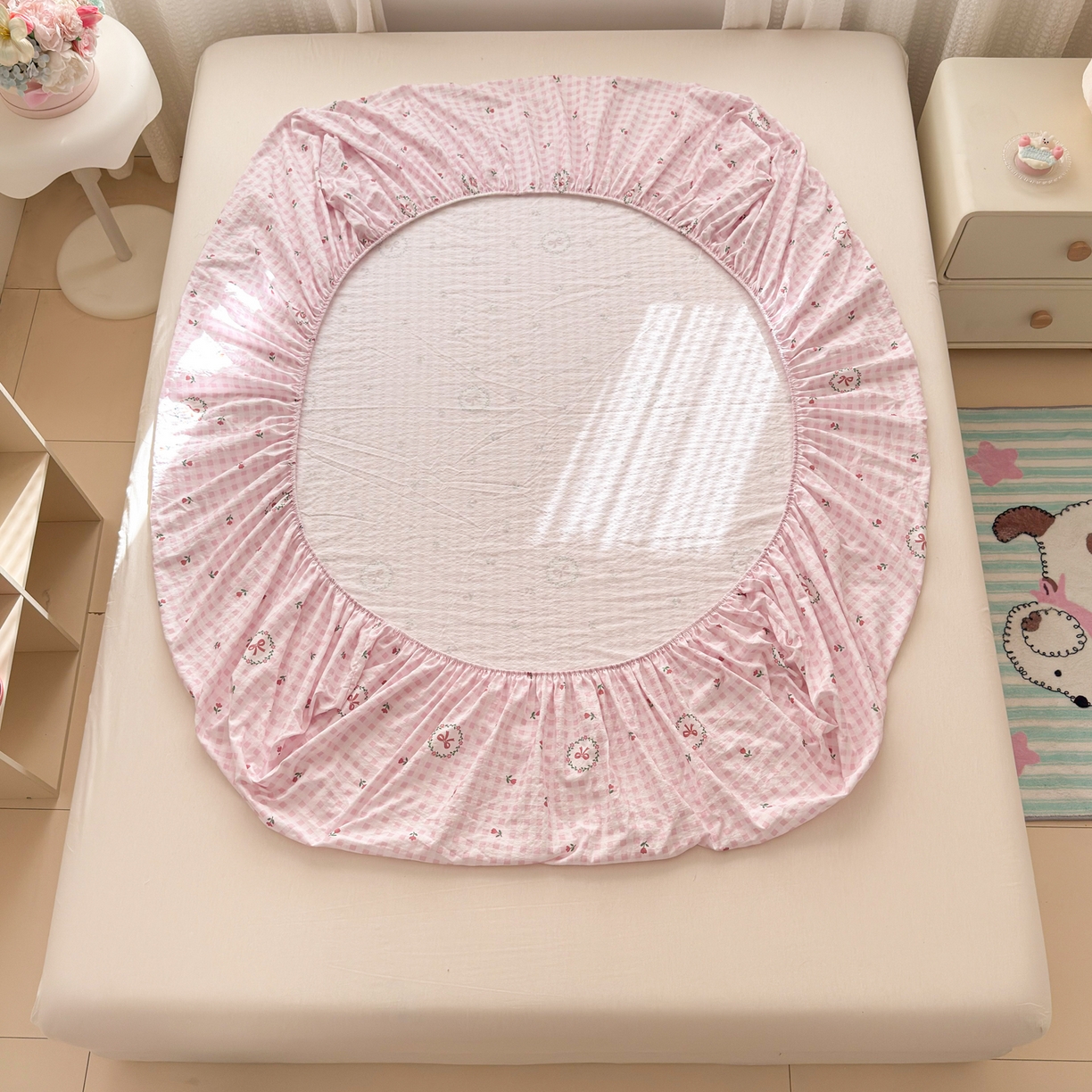 91家纺网 家纺一手货源 找家纺 丽美人家纺 2026新款A类柔软双层皱皱纱印花单床笠床笠单件 格子蝴蝶结