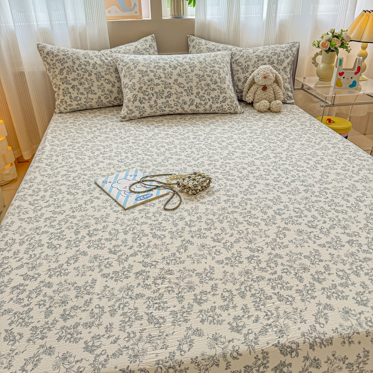 91家纺网 家纺一手货源 找家纺 丽美人家纺 2026新款A类柔软双层皱皱纱印花单床笠床笠单件 花开漫漫