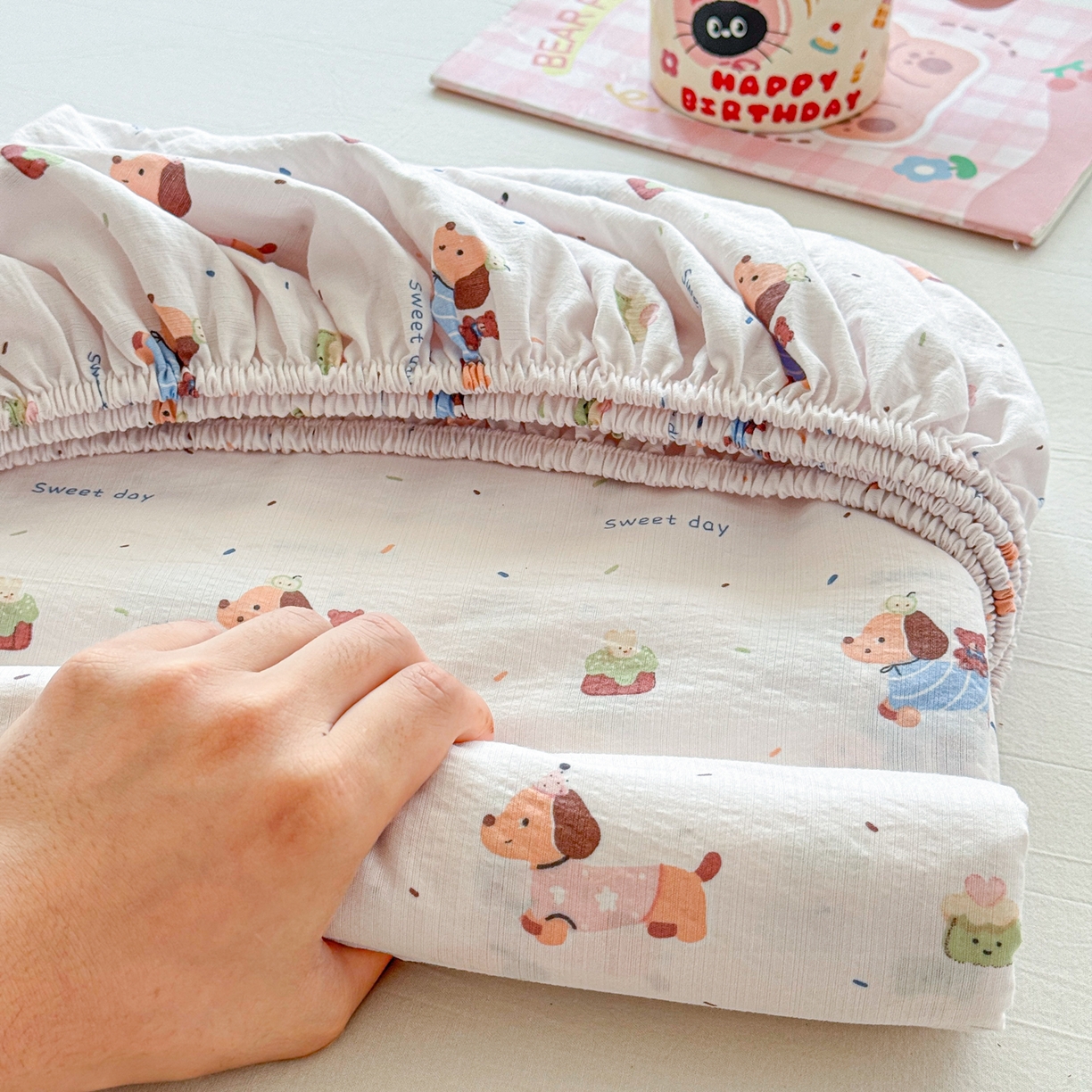 91家纺网 家纺一手货源 找家纺 丽美人家纺 2026新款A类柔软双层皱皱纱印花单床笠床笠单件 洛洛小狗