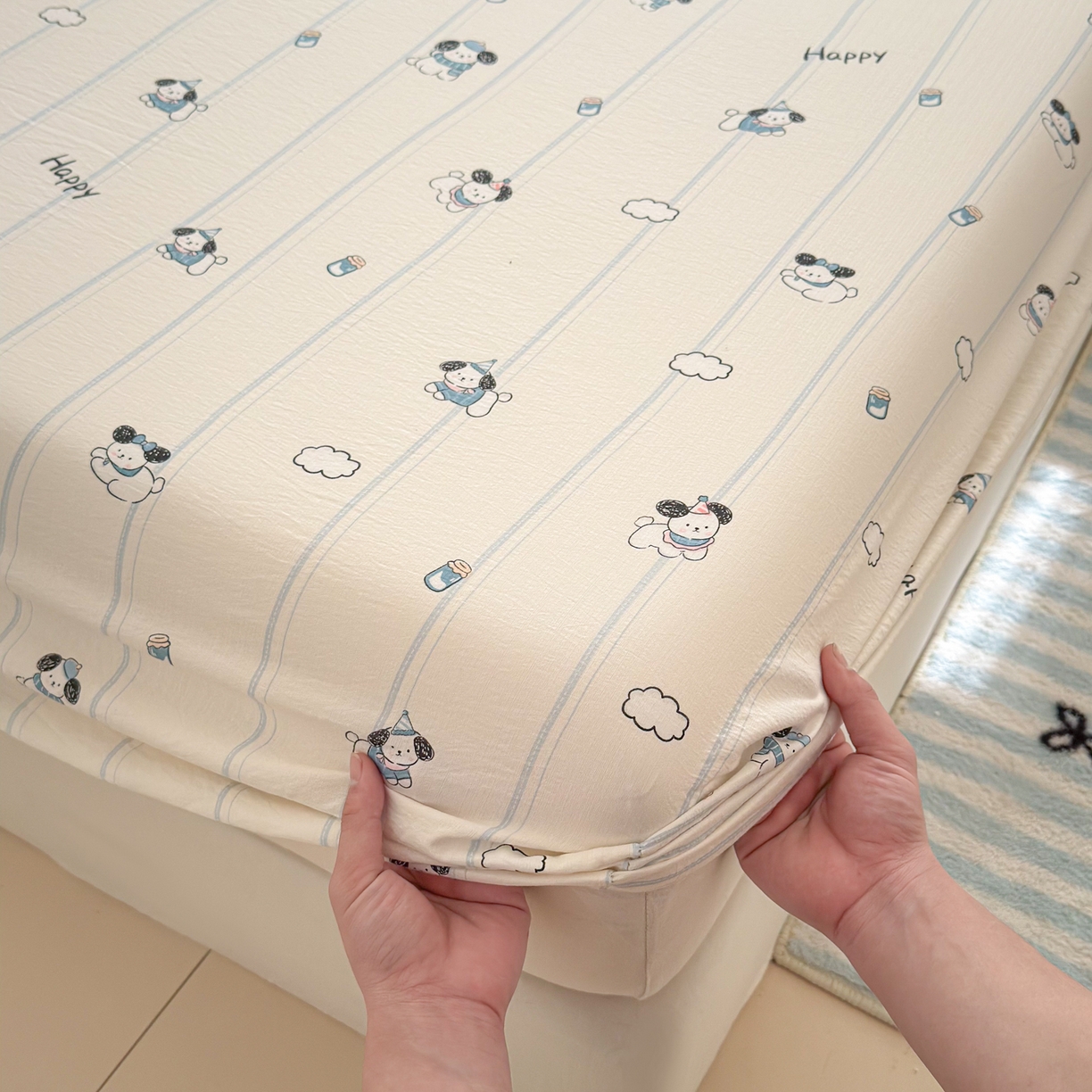 91家纺网 家纺一手货源 找家纺 丽美人家纺 2026新款A类柔软双层皱皱纱印花单床笠床笠单件 萌犬乐园