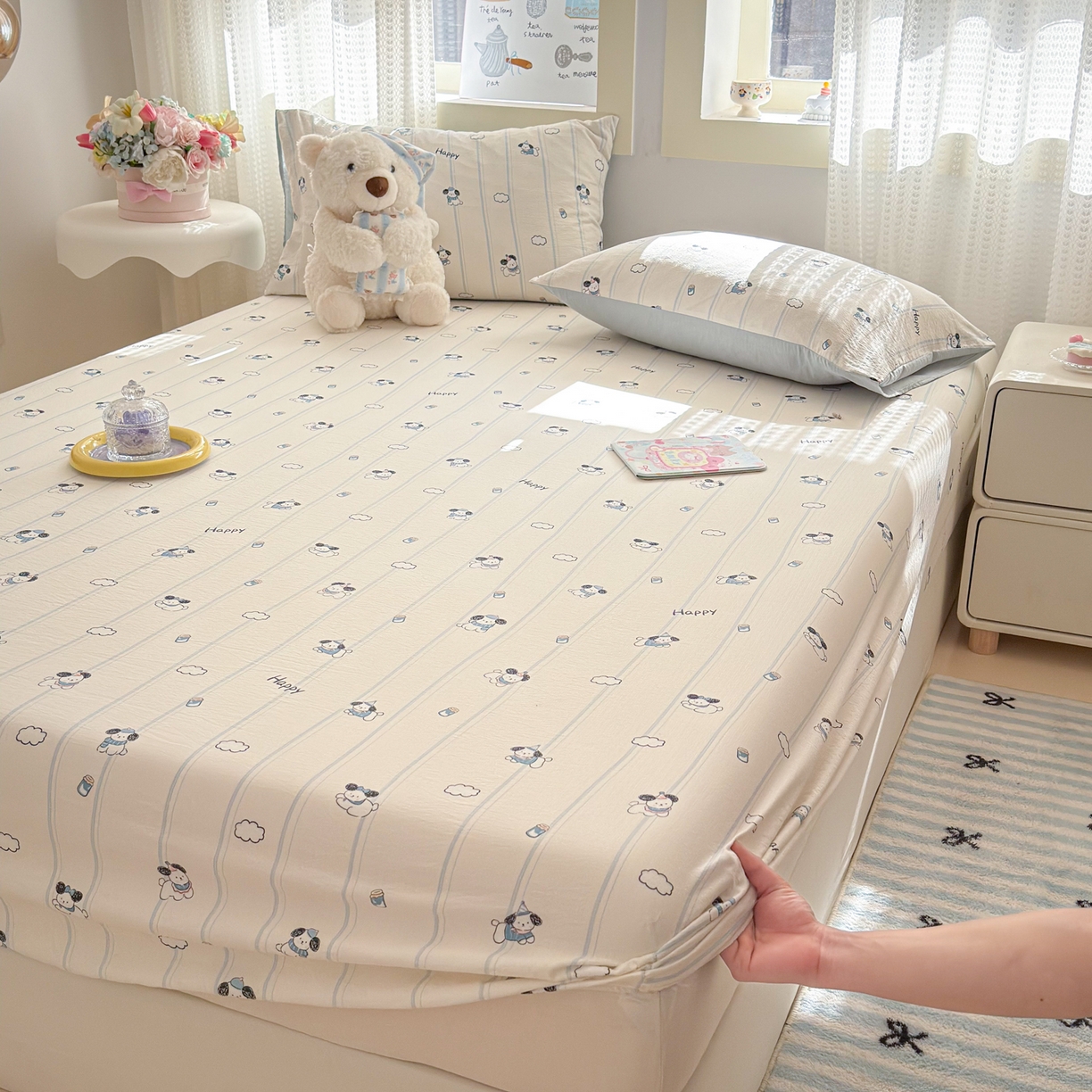 91家纺网 家纺一手货源 找家纺 丽美人家纺 2026新款A类柔软双层皱皱纱印花单床笠床笠单件 萌犬乐园