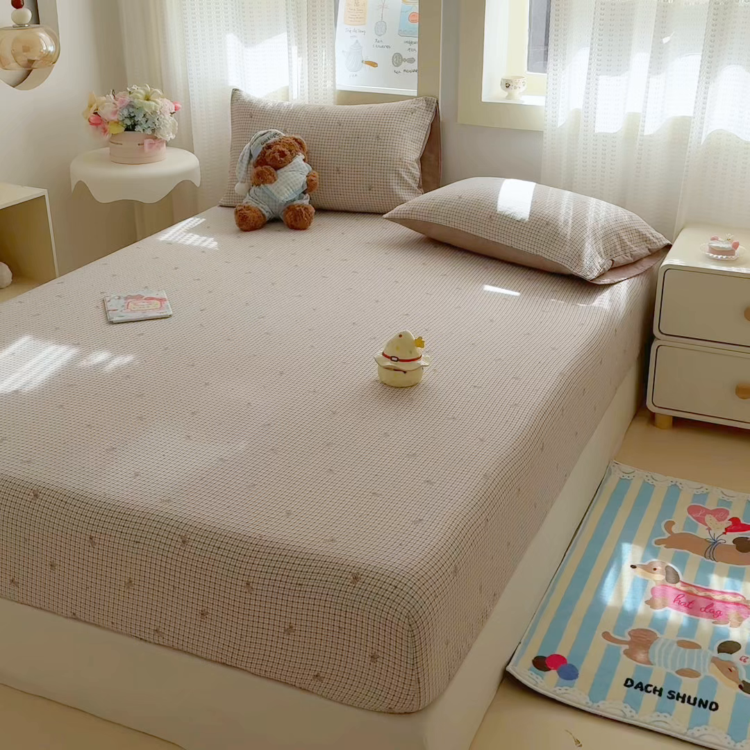 91家纺网 家纺一手货源 找家纺 丽美人家纺 2026新款A类柔软双层皱皱纱印花单床笠床笠单件 柔格小狗