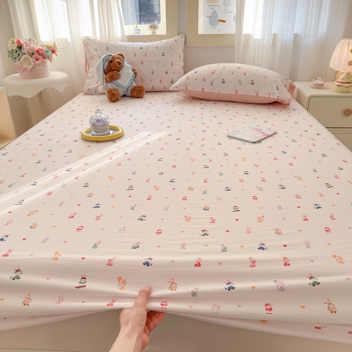 91家纺网 家纺一手货源 找家纺 丽美人家纺 2026新款A类柔软双层皱皱纱印花单床笠床笠单件 桃心萌兔集