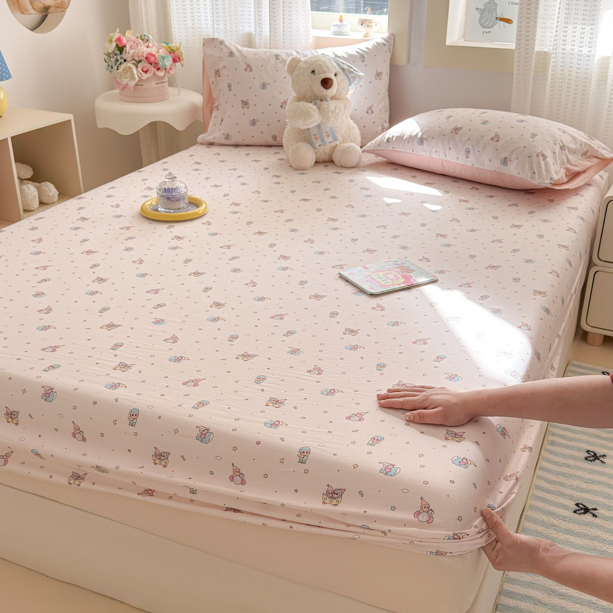 91家纺网 家纺一手货源 找家纺 丽美人家纺 2026新款A类柔软双层皱皱纱印花单床笠床笠单件 云间童梦