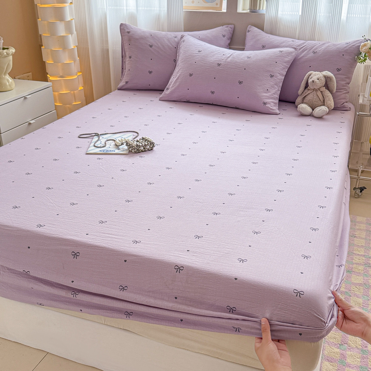 91家纺网 家纺一手货源 找家纺 丽美人家纺 2026新款A类柔软双层皱皱纱印花单床笠床笠单件 紫色蝴蝶结