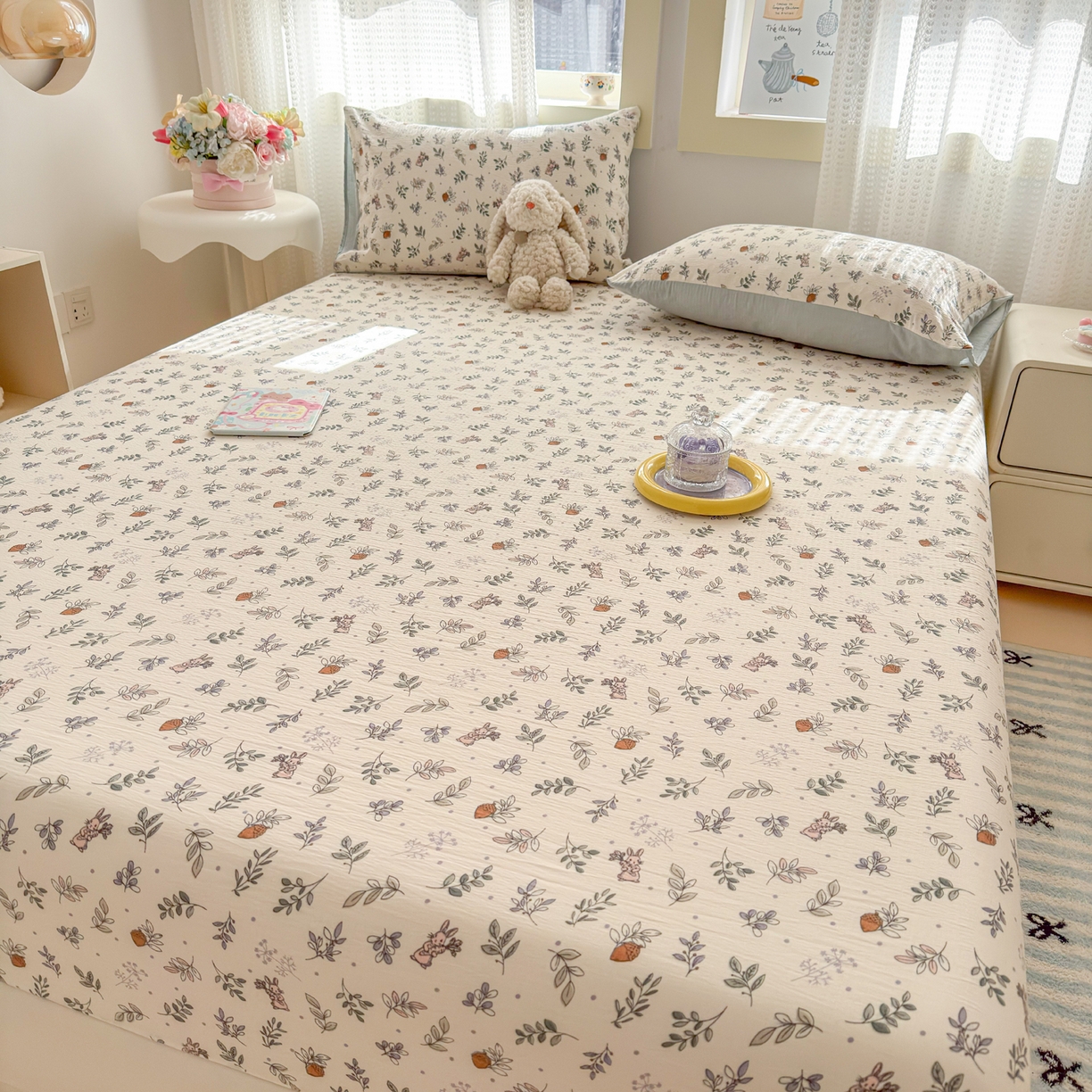 91家纺网 家纺一手货源 找家纺 丽美人家纺 2026新款A类柔软双层皱皱纱印花单床笠床笠单件 紫雾叶兔