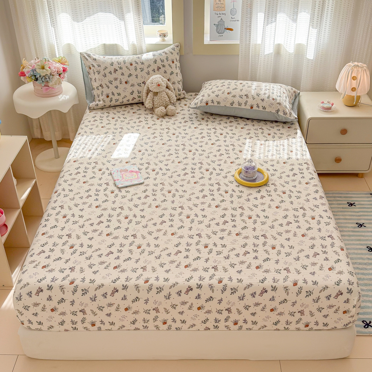 91家纺网 家纺一手货源 找家纺 丽美人家纺 2026新款A类柔软双层皱皱纱印花单床笠床笠单件 紫雾叶兔