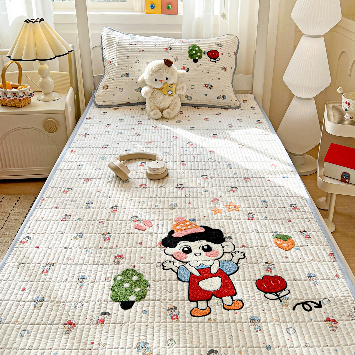 91家纺网 家纺一手货源 找家纺 富米莱单品馆 2026新款仿棉小清新夹棉毛巾绣四季通用学生薄款床垫床褥三件套一跑量款 小新日记