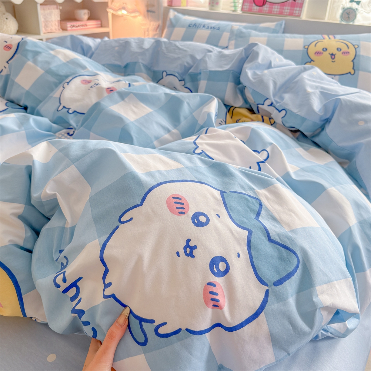 91家纺网 家纺一手货源 找家纺 名兮家居 2026新款全棉13372正版授权经典奥特曼四件套【含防伪标】 格子吉伊卡哇