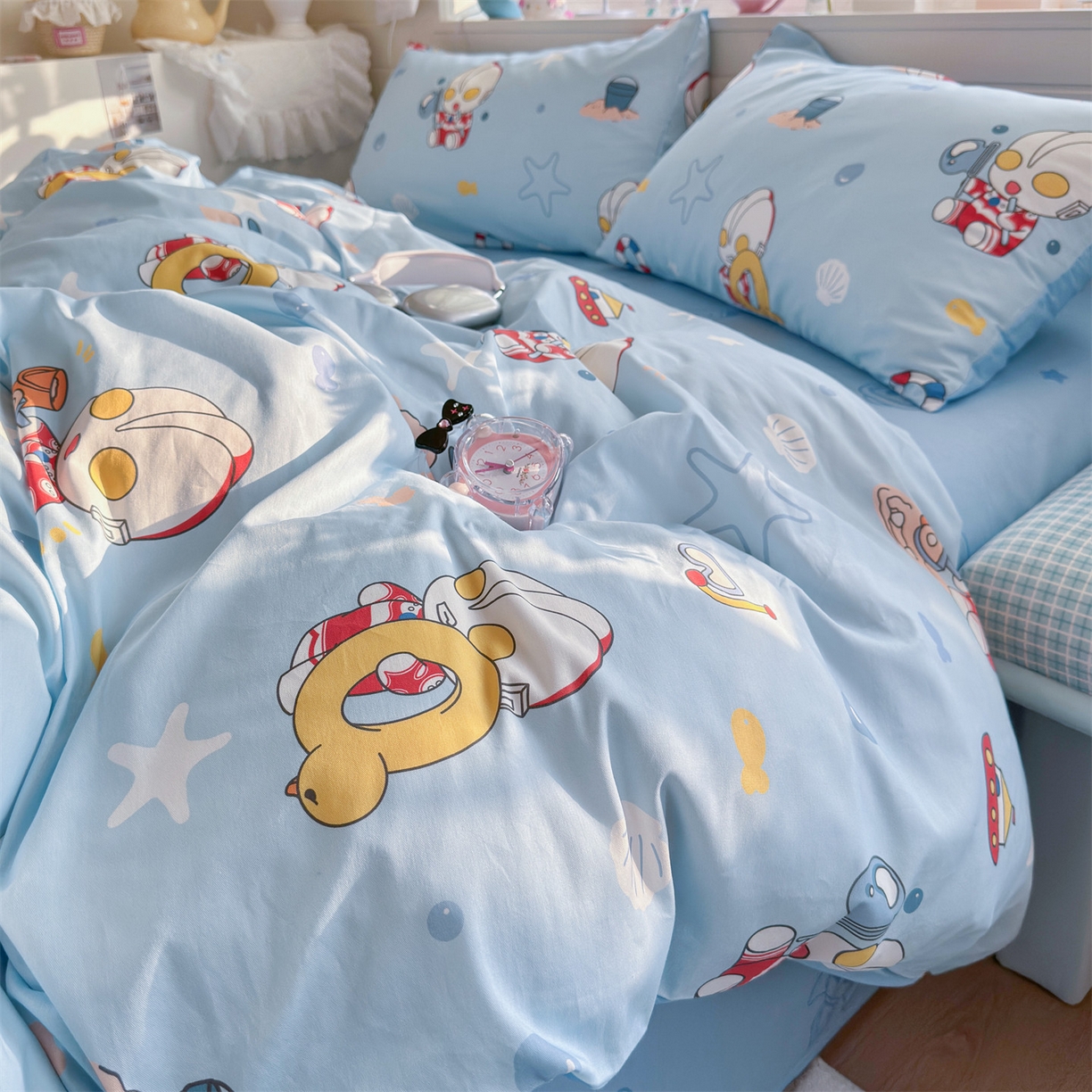 91家纺网 家纺一手货源 找家纺 名兮家居 2026新款全棉13372正版授权经典奥特曼四件套【含防伪标】 假日奥特曼