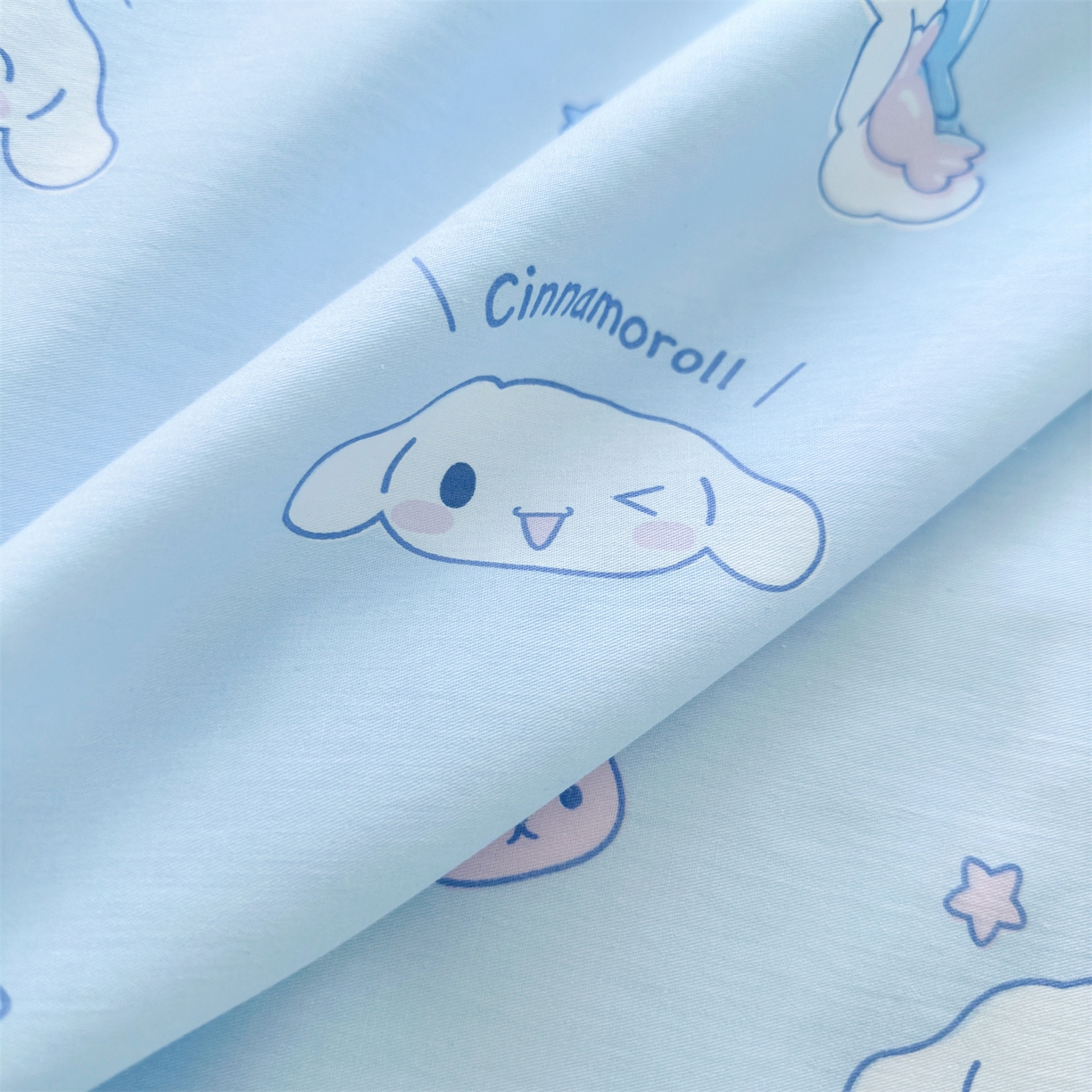 91家纺网 家纺一手货源 找家纺 名兮家居 2026新款全棉13372正版授权经典奥特曼四件套【含防伪标】 蛋糕玉桂狗